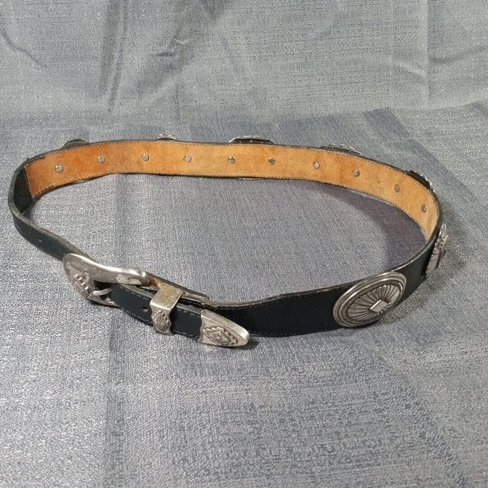 Justin Black Leather Concho Belt Silver Tone Boho Western Floral Size 28 USA